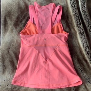Lululemon top